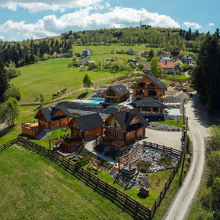 Swierkowe Chatki W Koniakowie Bagian luar foto